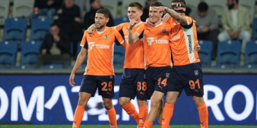 RAMS-Basaksehir-Evinde-Kasimpasayi-4-Golle-Gecti-featured